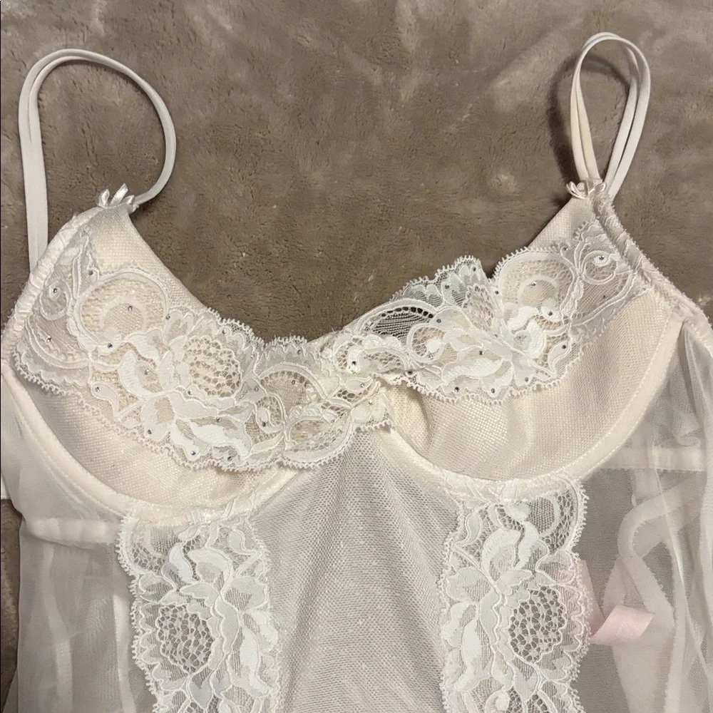 Victoria's Secret White Lace Lingerie - Picture 2 of 6